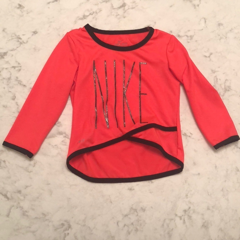 Nike Tee